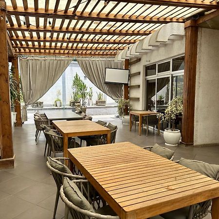 Social House Bed & Breakfast Addis Ababa Exterior photo