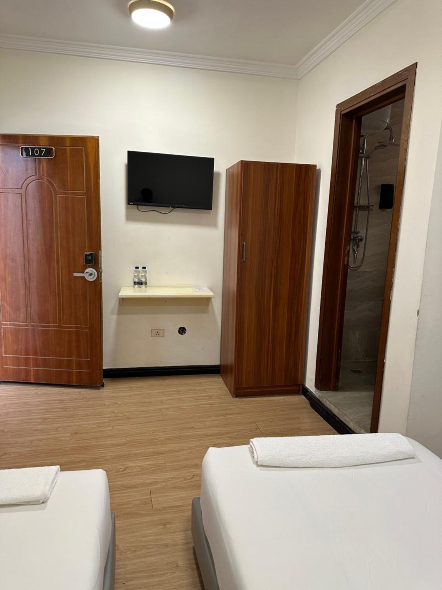 Social House Bed & Breakfast Addis Ababa Exterior photo